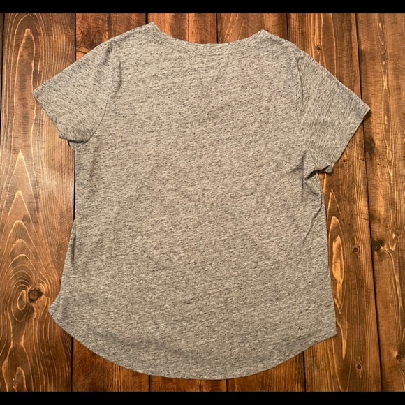 Old Navy Short Sleeve Top - Size Large - Picture 2 of 3